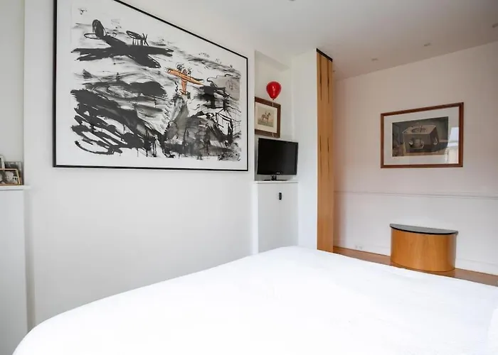 Chic Flat 2 Georges V